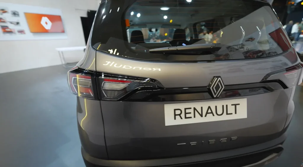RENAULT TRIBER FACELIFT